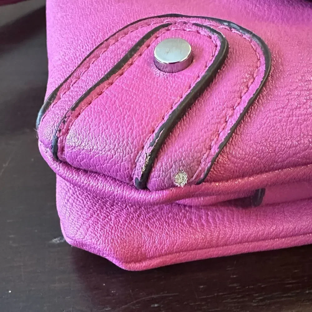 Magenta cross body  - Picture 8 of 8